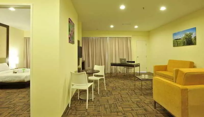 Fotos del hotel Primera Residences & Business Suites:  6