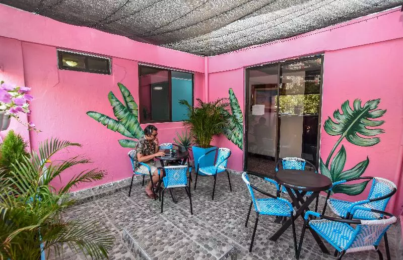 Fotos del hotel Taybo Beach:  7