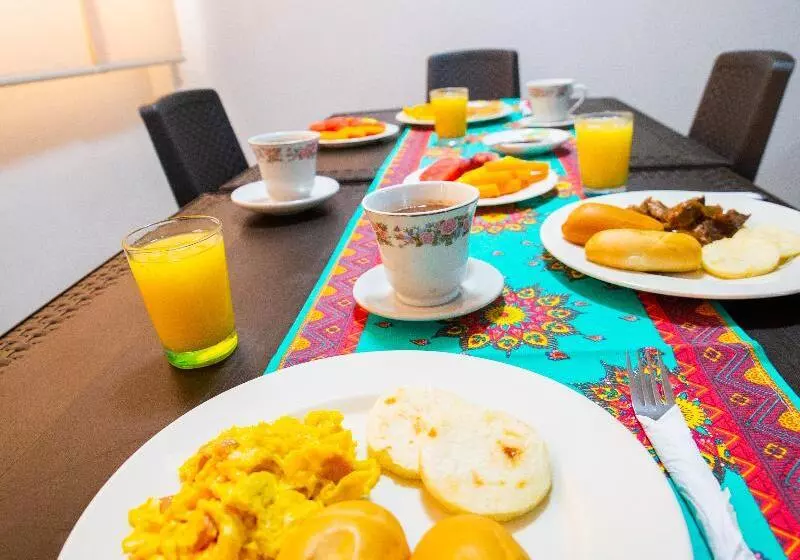 Fotos del hotel Taybo Beach:  16