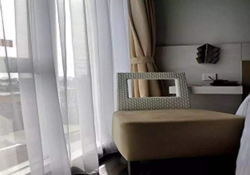 Fotos del hotel The Edelweiss:  17