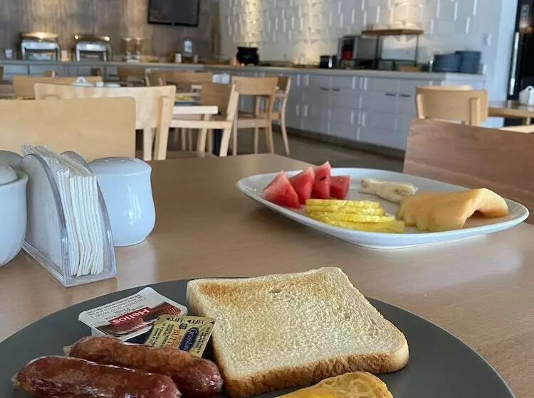 Fotos del hotel Weston Suites:  4