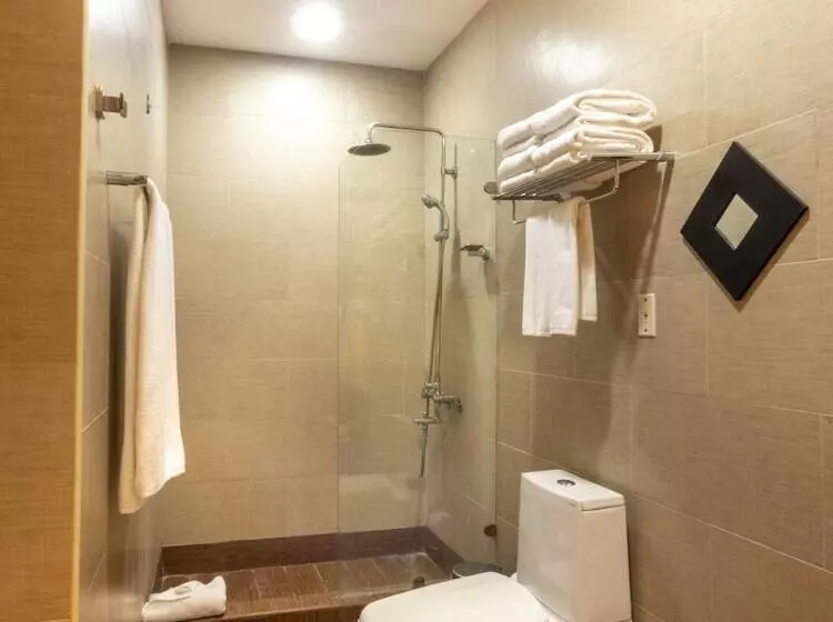 Fotos del hotel Weston Suites:  25