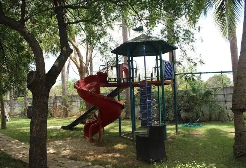 Fotos del hotel Citrus Sriperumbudur:  6