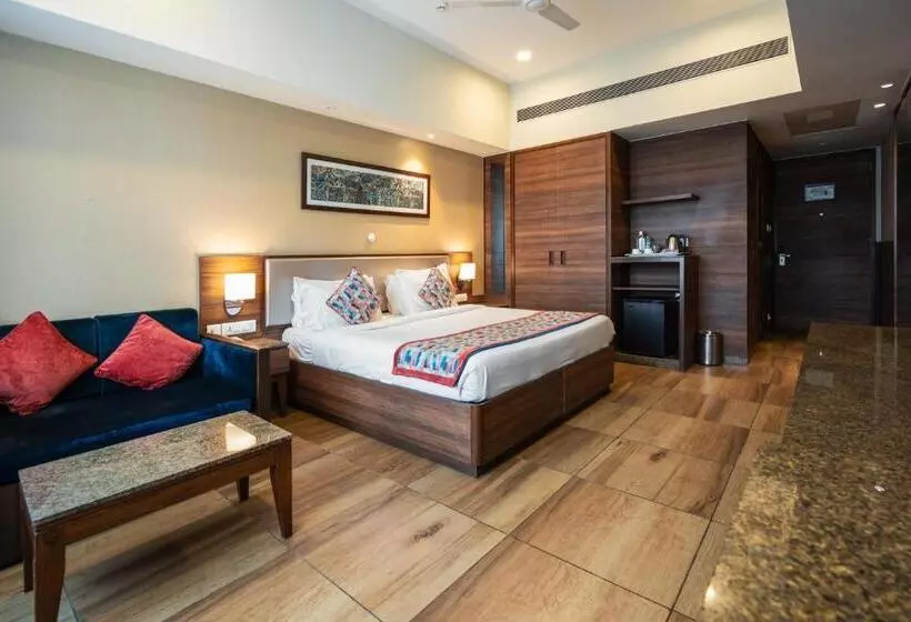 Fotos del hotel Gcc  And Club:  24