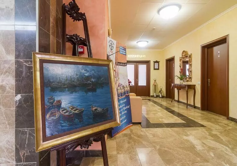 Fotos del hotel Saturn:  20