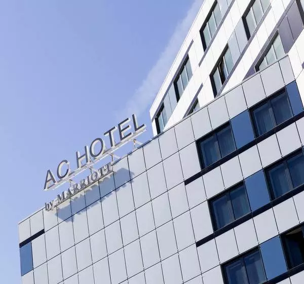 Ac  Paris Porte Maillot By Marriott