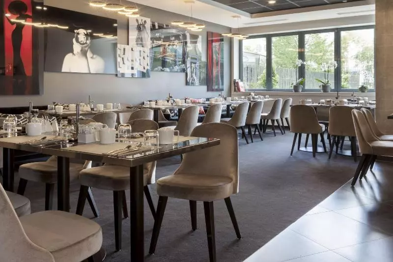 Fotos del hotel Ac  Paris Porte Maillot By Marriott:  6