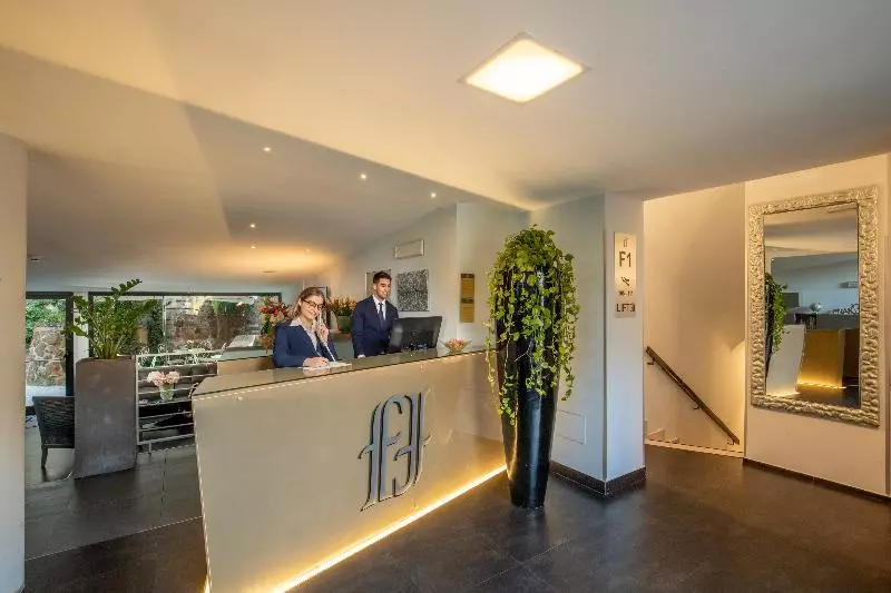 Fotos del hotel Fragrance Hotel St. Peter:  2