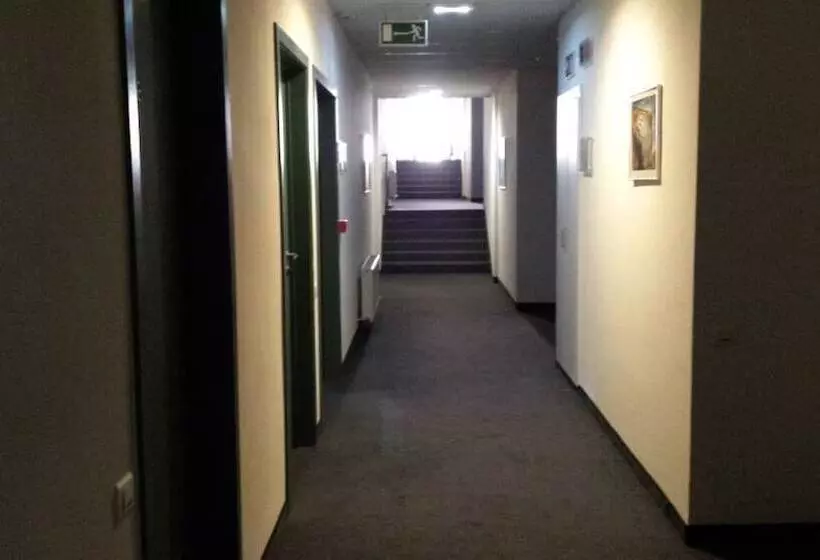 Fotos del hotel Hobbit Hotel Zaventem:  3