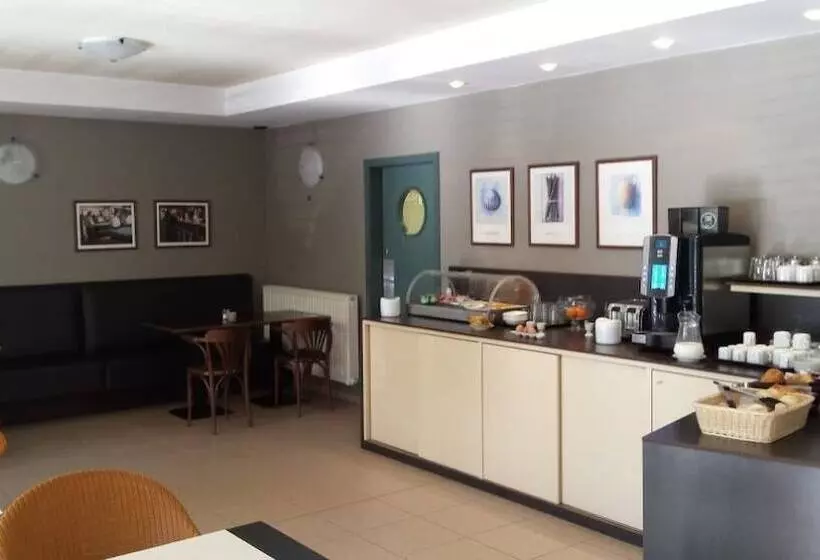 Fotos del hotel Hobbit Hotel Zaventem:  2