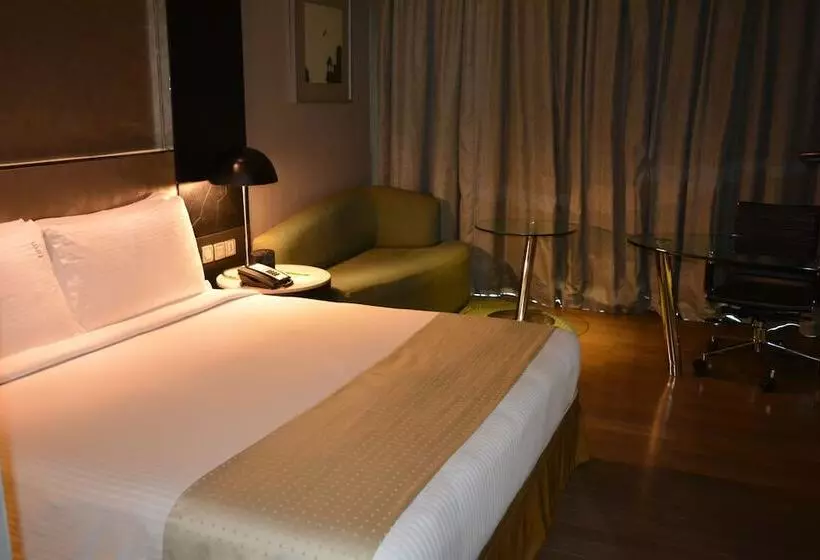 Fotos del hotel Holiday Inn New Delhi International Airport, An Ihg:  17