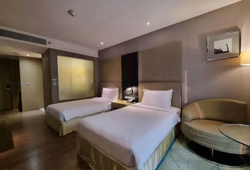 Fotos del hotel Holiday Inn New Delhi International Airport, An Ihg:  18