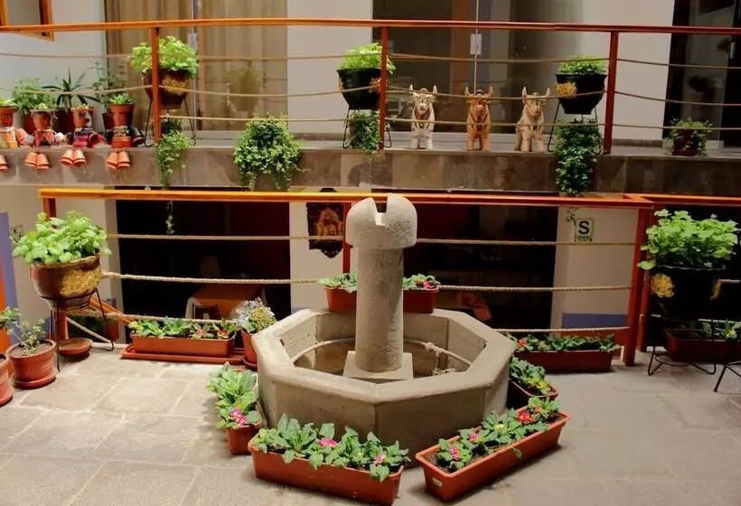 Fotos del hotel Intiqa:  6