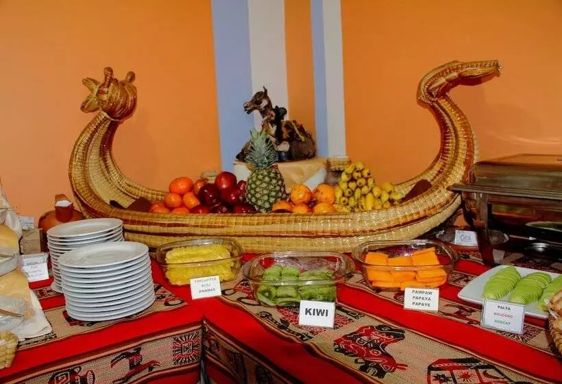 Fotos del hotel Intiqa:  14