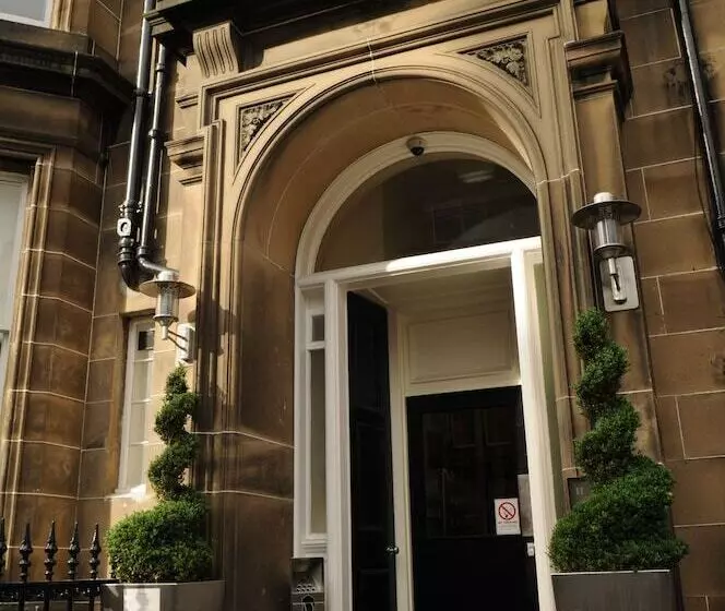 Fotos del hotel West End Hostel:  15