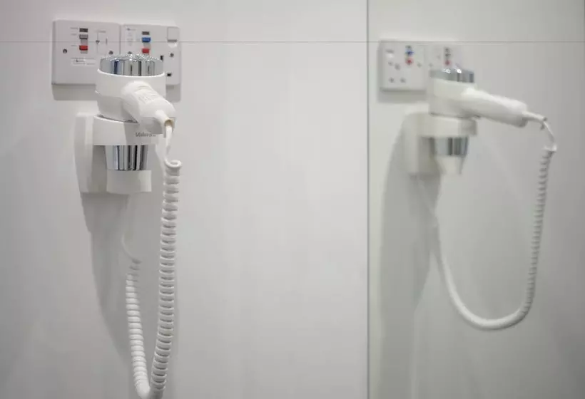 Fotos del hotel West End Hostel:  25