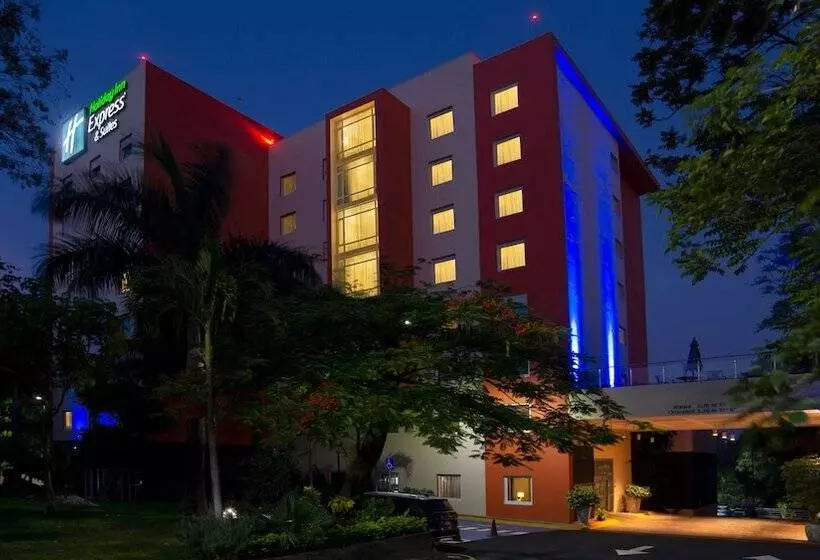 Fotos del hotel Holiday Inn Express & Suites Cuernavaca, An Ihg:  19