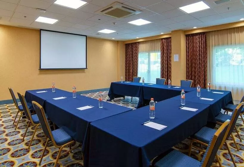 Fotos del hotel Holiday Inn Express & Suites Cuernavaca, An Ihg:  20