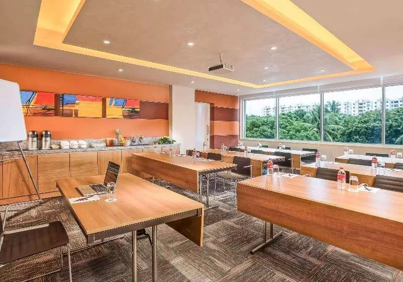 Fotos del hotel Ibis Chennai Sipcot:  14