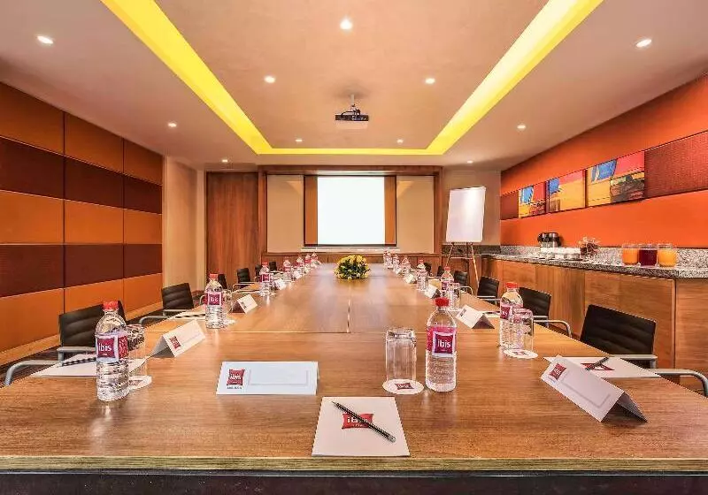 Fotos del hotel Ibis Chennai Sipcot:  7