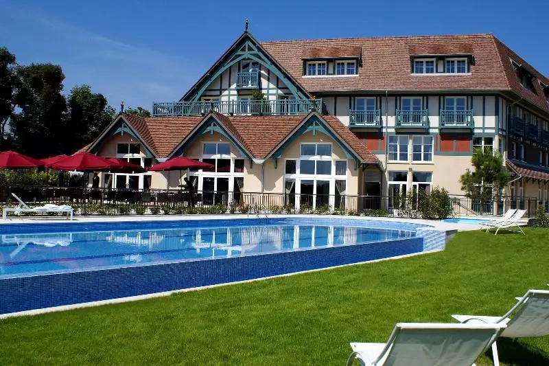 Fotos del hotel Renaissance Paris Hippodrome De St Cloud:  19