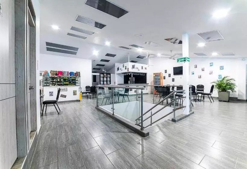 Fotos del hotel Ayenda Diagonal Chipichape 1427:  4