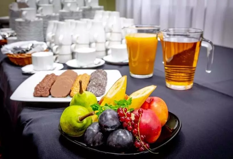 Fotos del hotel 500:  24