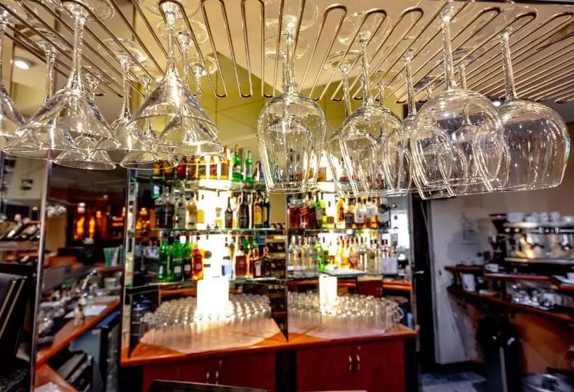 Fotos del hotel 500:  6