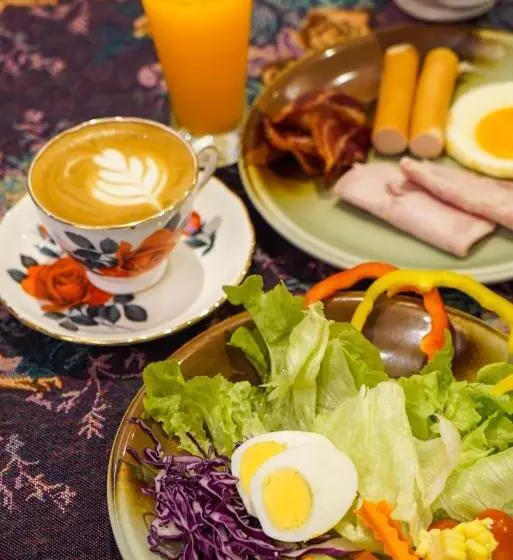 Fotos del hotel At Pingnakorn:  9