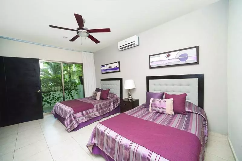 Fotos del hotel Encanto Riviera Condo:  19