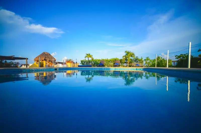 Fotos del hotel Encanto Riviera Condo:  10