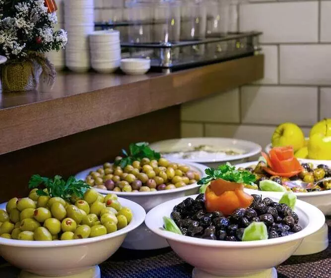 Fotos del hotel Gk Regency Suites:  9