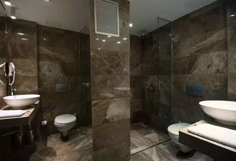 Fotos del hotel Gk Regency Suites:  6