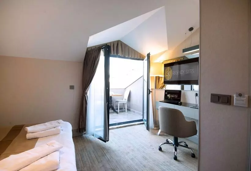 Fotos del hotel Gk Regency Suites:  21