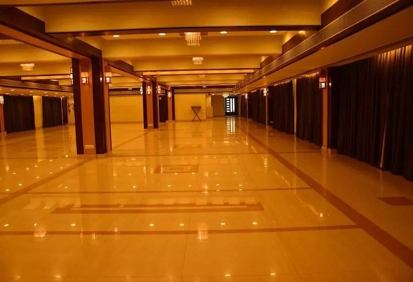 Fotos del hotel Platinum Residency:  16