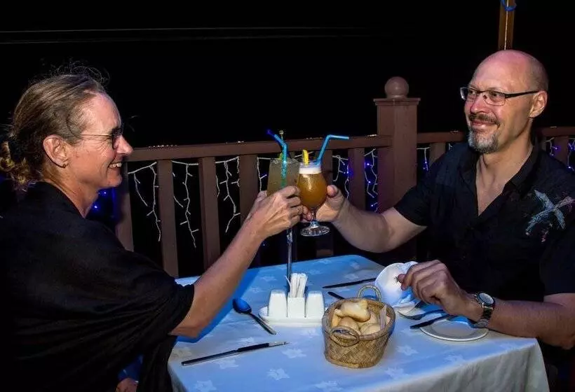 Fotos del hotel Treasure Cove  & Restaurant:  23