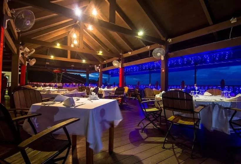 Fotos del hotel Treasure Cove  & Restaurant:  3