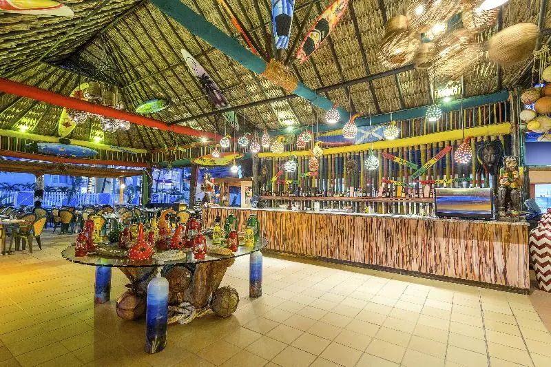 Fotos del hotel Decameron Isleño - All Inclusive:  6