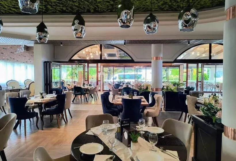 Fotos del hotel Millenium Palace:  21