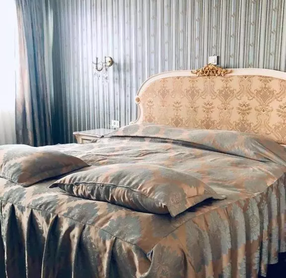 Fotos del hotel Millenium Palace:  2