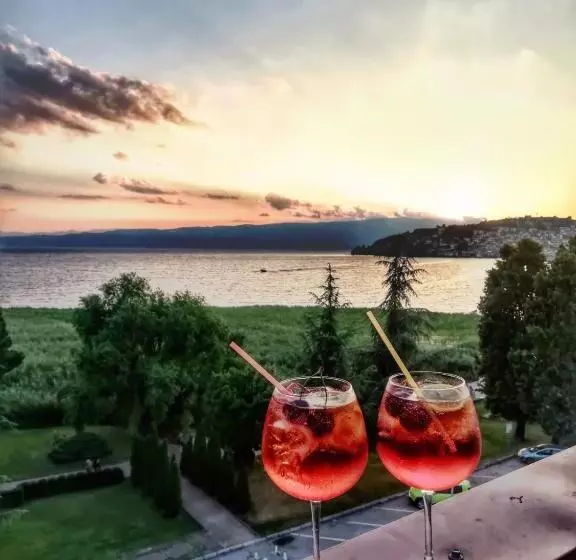 Fotos del hotel Millenium Palace:  15