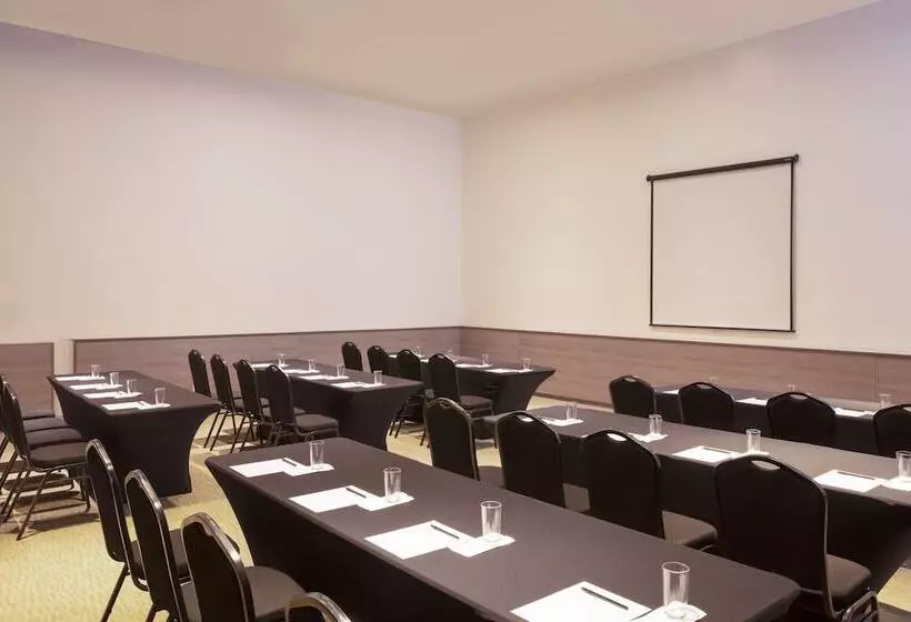 Fotos del hotel Fiesta Inn Morelia Altozano:  5