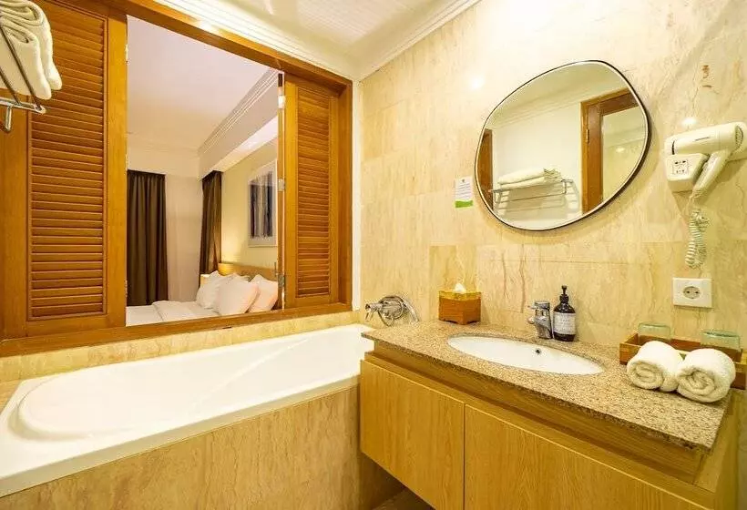 Fotos del hotel Sara Residence By Nakula:  15