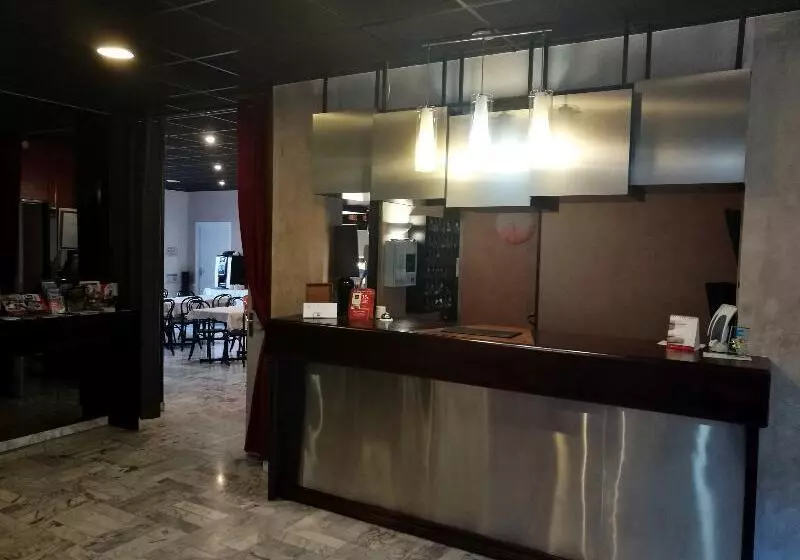 Fotos del hotel Adonis Arc Hôtel Aix:  12