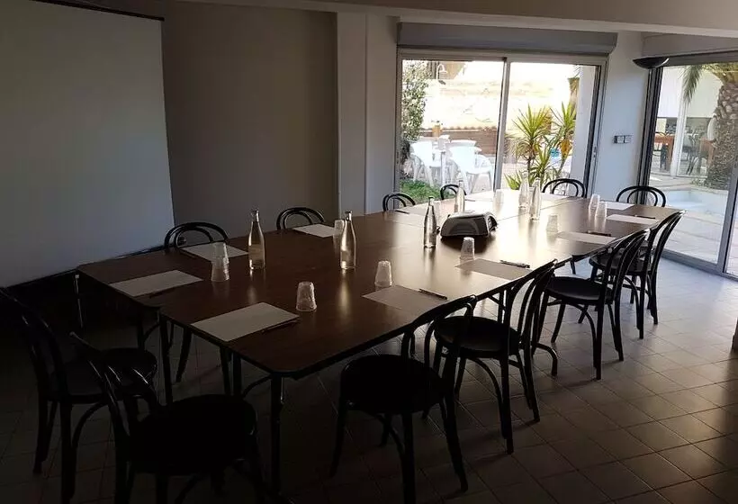 Fotos del hotel Adonis Arc Hôtel Aix:  30