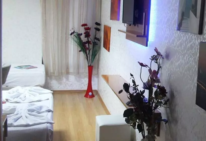 Fotos del hotel Avcilar Inci:  21