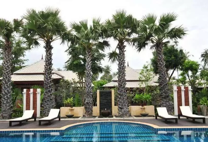 Fotos del hotel Bhumlapa Garden Resort:  2