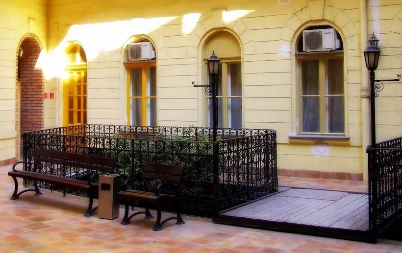 Fotos del hotel Centrooms House:  8