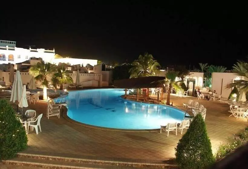 Fotos del hotel Kanabesh Village:  8