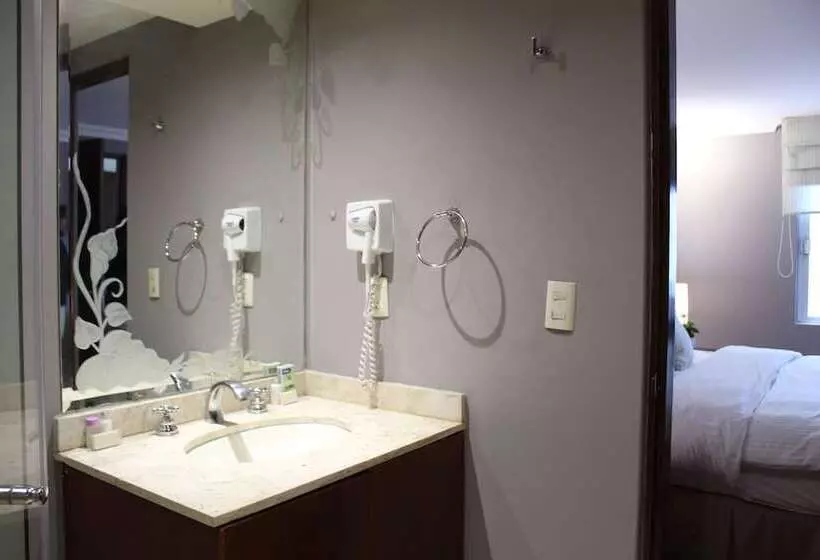 Fotos del hotel Residence L´ Heritage Hipólito Taine By Bluebay:  16